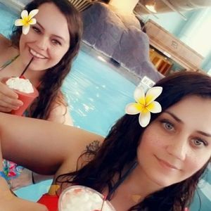 Meet your Posher, Eva